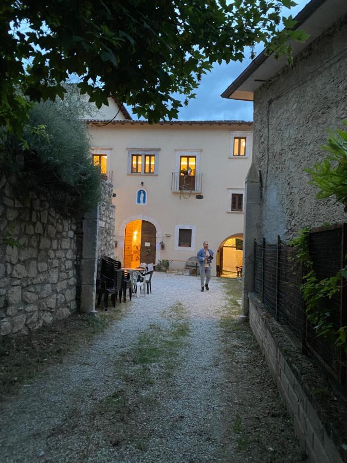 Dimora Dell'Arte Hotel Navelli Exterior photo